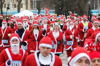 В Пятигорске 500 Дедов Морозов примут участие в благотворительном забеге