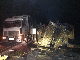 На Ставрополье при столкновении грузовиков пострадали два человека