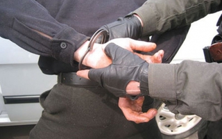 Пятигорские полицейские задержали двух воров