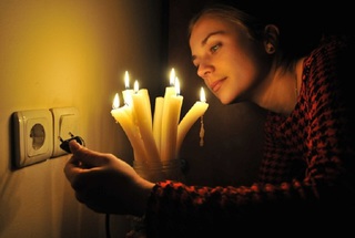 В Кисловодске 100 семей третью неделю живут без света