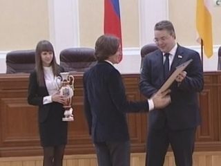 Владимир Владимиров наградил лучшие предприятия Ставрополья