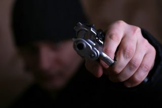 В отеле Пятигорска сотрудники Росгвардии задержали мужчину с пистолетом