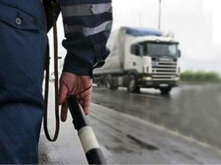 На Ставрополье задержан грузовик с подпольным спиртом
