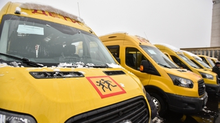 Школы в 22 районах Ставрополья получили новые автобусы