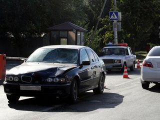 В Ставрополе в ДТП с пьяным гаишником погибла женщина и пострадал молодой человек